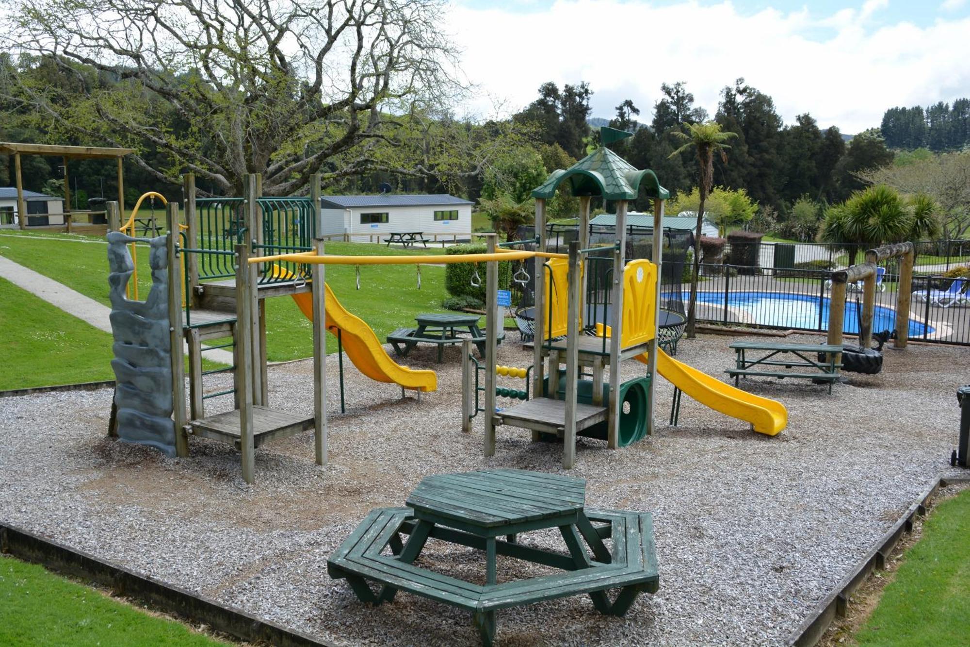 Waitomo Top 10 Holiday Park Waitomo Caves Exterior photo
